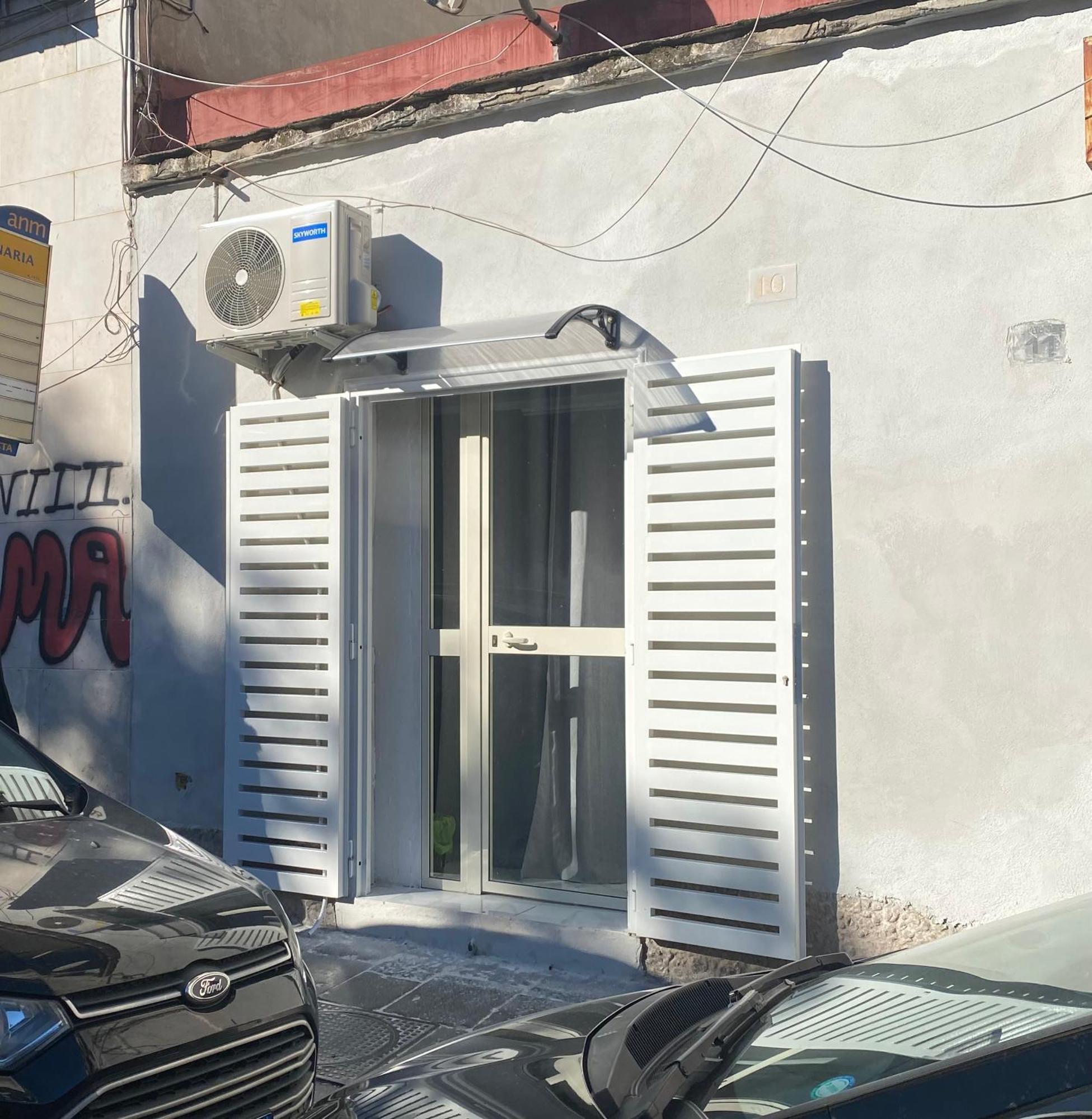 B&B Ninnarella Napoli Bagian luar foto